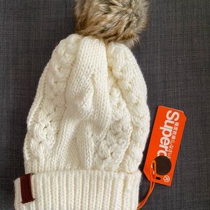 New Superdry white winter hat
